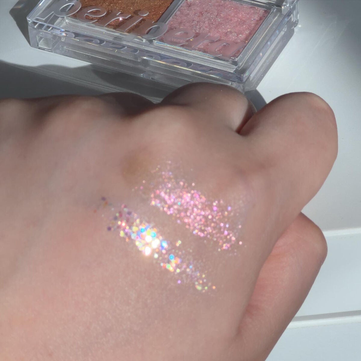 デュオ ポケット グリッター シャドウ/PERIPERA/アイシャドウパレットを使ったクチコミ(2枚目)