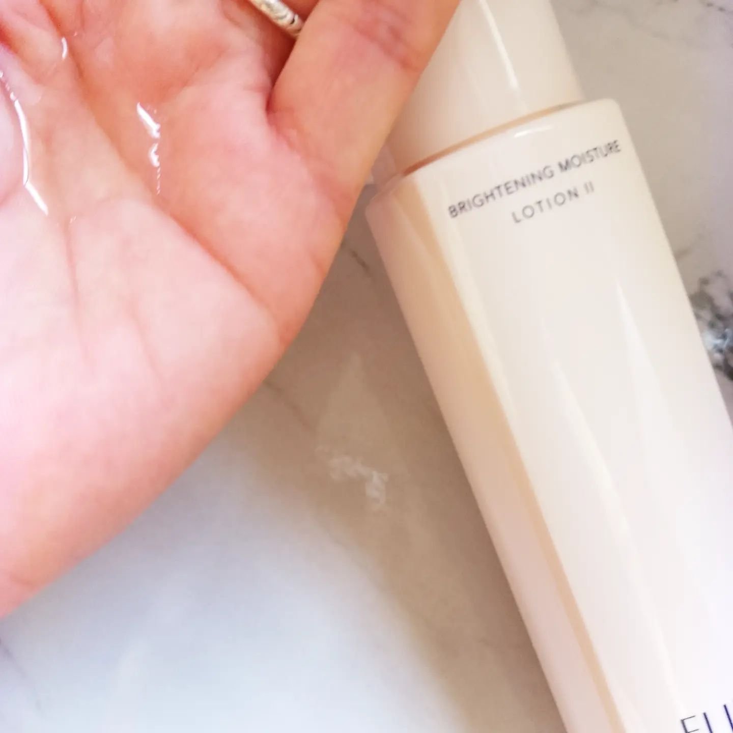 ブライトニング　ローション　ＷＴ　Ⅱ 本体 170mL/エリクシール/化粧水を使ったクチコミ（2枚目）