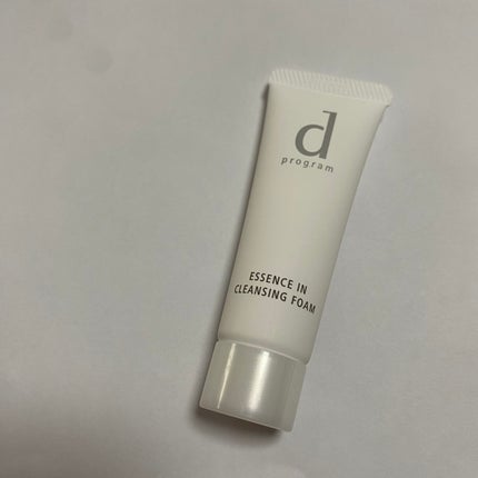 エッセンスイン クレンジングフォーム/d プログラム/洗顔フォームを使ったクチコミ(1枚目)
