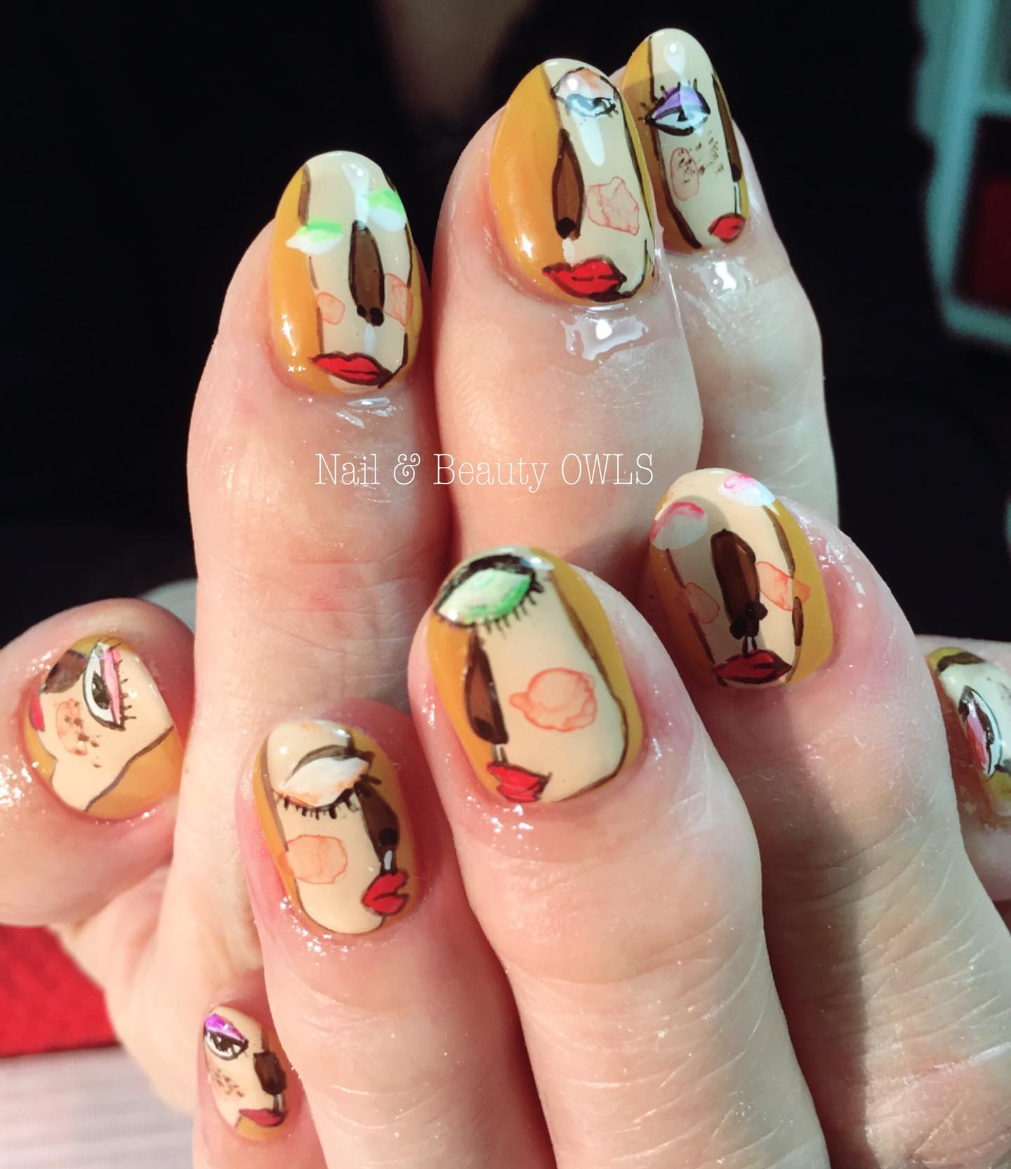 #個性的ネイル,#個性派ネイル,#顔ネイル,#痛ネイル,#ハンドペイントネイル,#カラフルネイルのネイルデザイン