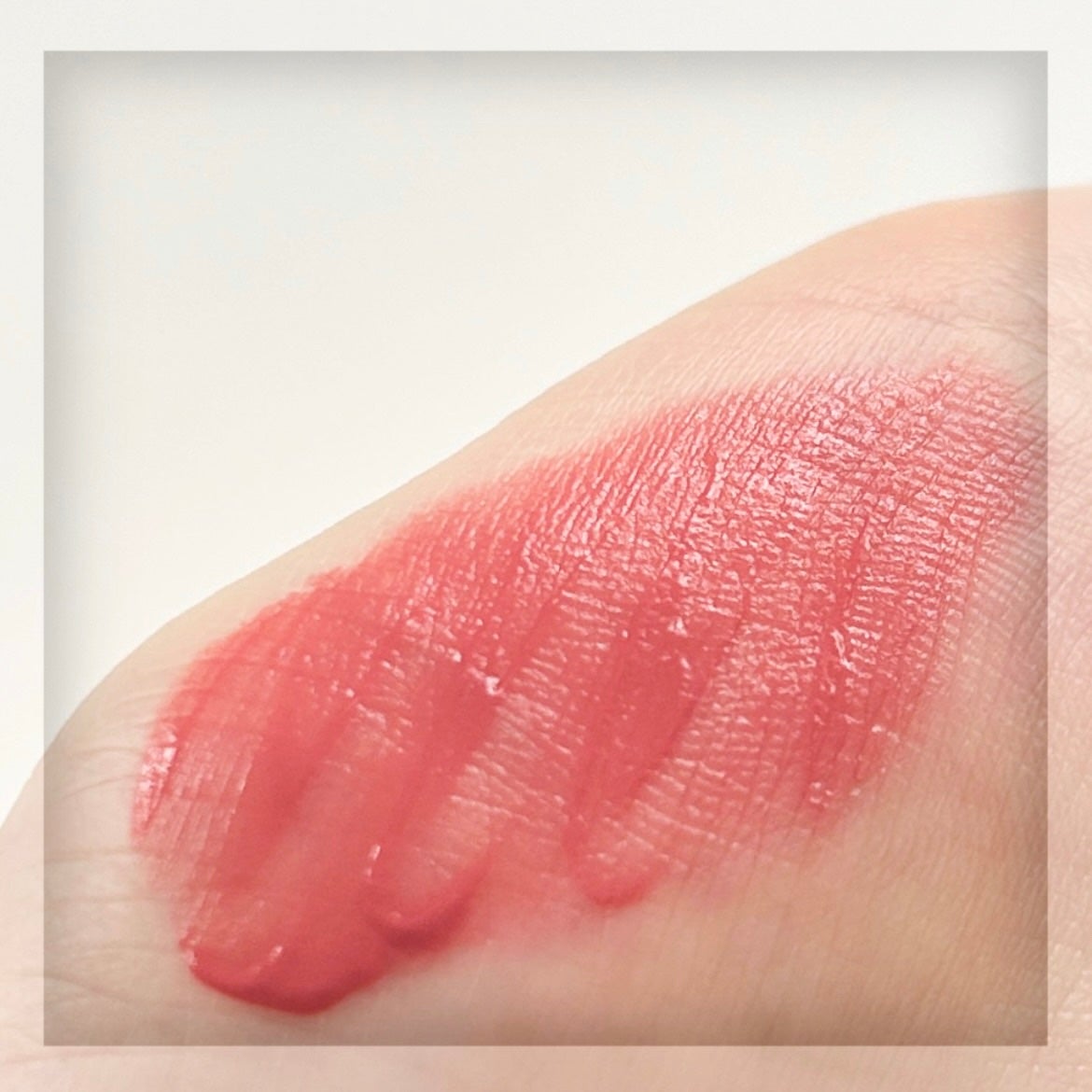 ゲットイットティント ウォーターフルバター/TONYMOLY/リップティントを使ったクチコミ(4枚目)