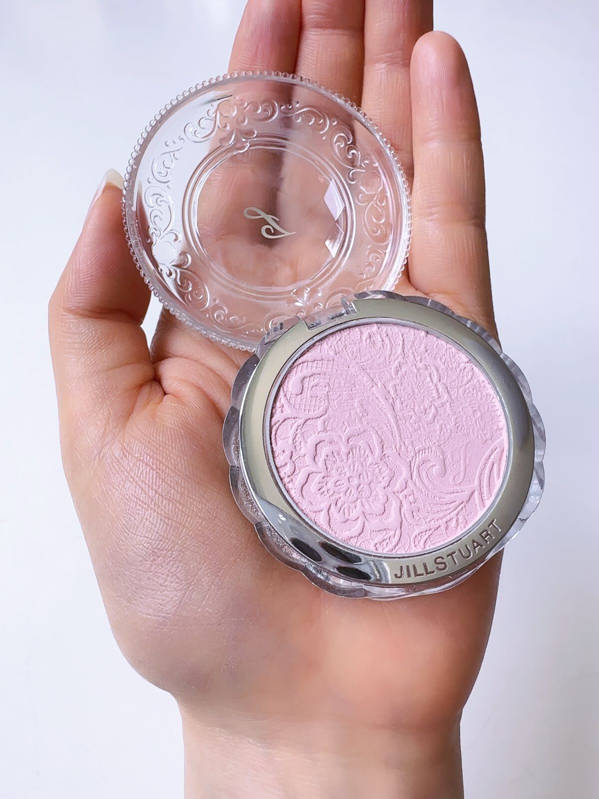 パステルシフォン ブラッシュ/JILL STUART/パウダーチークを使ったクチコミ(4枚目)