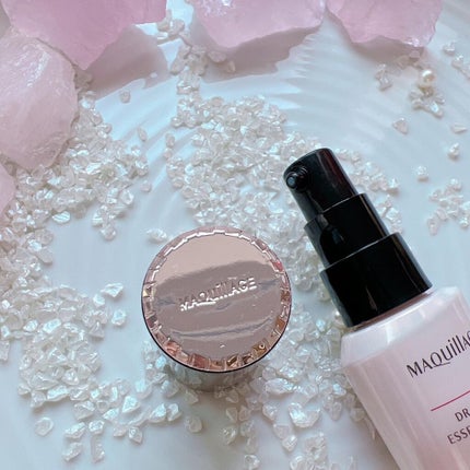 ドラマティックエッセンスリキッド/マキアージュ/リキッドファンデーションを使ったクチコミ(5枚目)