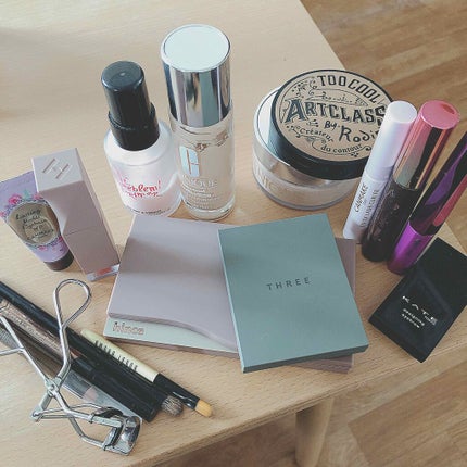 ニューデップスアイシャドウパレット/hince/アイシャドウパレットを使ったクチコミ(4枚目)