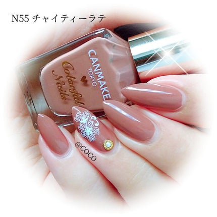 カラフルネイルズ/キャンメイク/マニキュアを使ったクチコミ(2枚目)