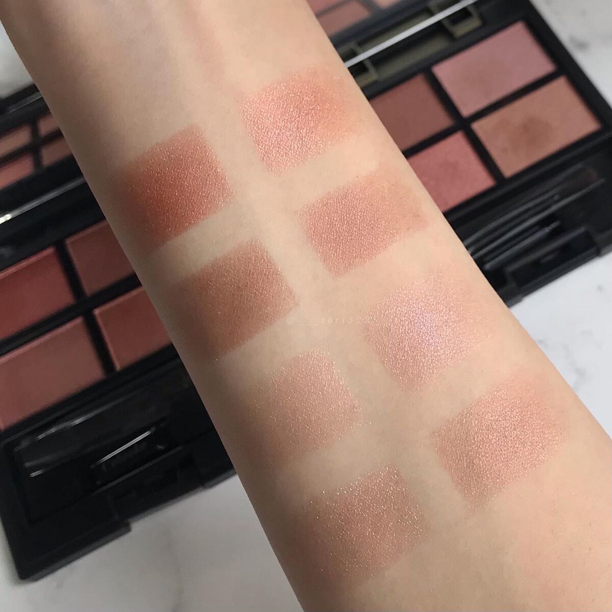 ヴォランタリーベイシス アイパレット/Celvoke/アイシャドウパレットを使ったクチコミ(7枚目)