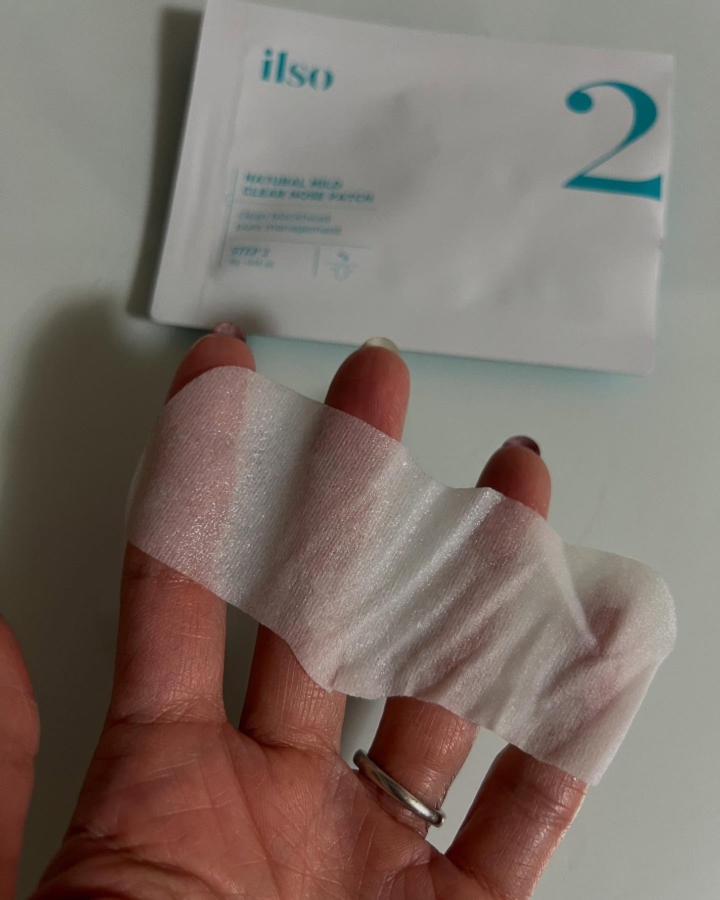 sakura✴︎フォロバ100 on LIPS 「ilsoノーズパック&ディープクリーンマスター角栓を抜かずに溶..」(4枚目)