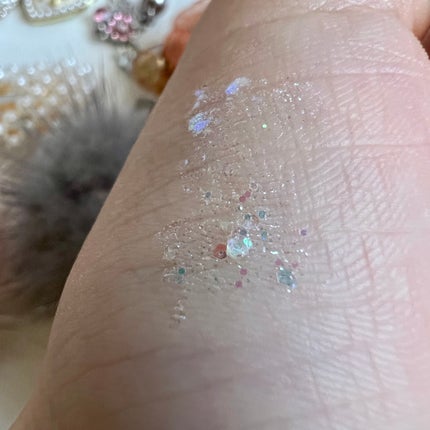 ブリンリキッドグリッターライナー/BLING GLOW/グリッターを使ったクチコミ(2枚目)