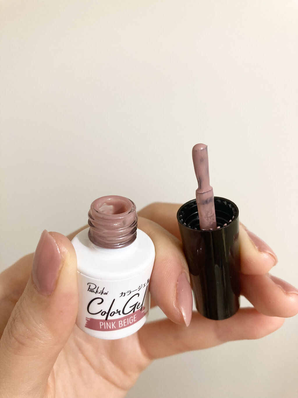 パル カラージェル ピンクベージュ/キャンドゥ/ジェルネイルを使ったクチコミ（3枚目）