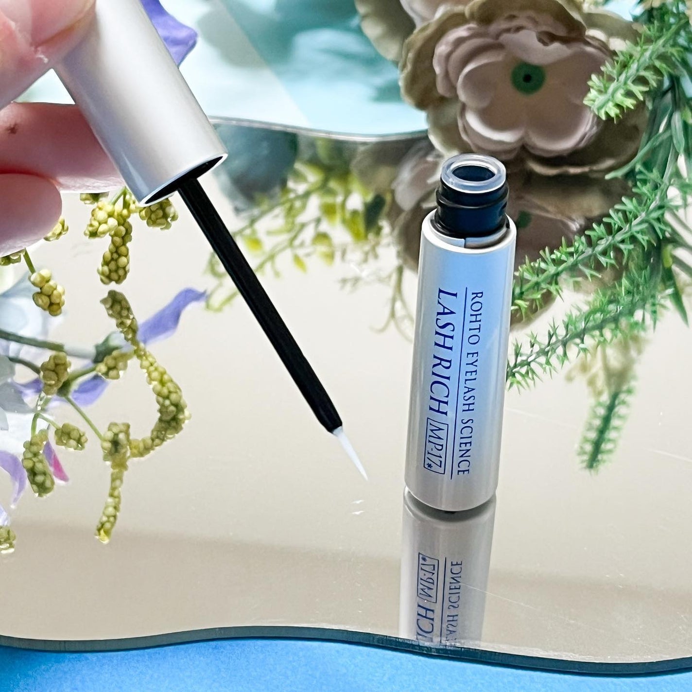 ラッシュリッチアイラッシュセラム/ロート製薬/まつげ美容液を使ったクチコミ(3枚目)