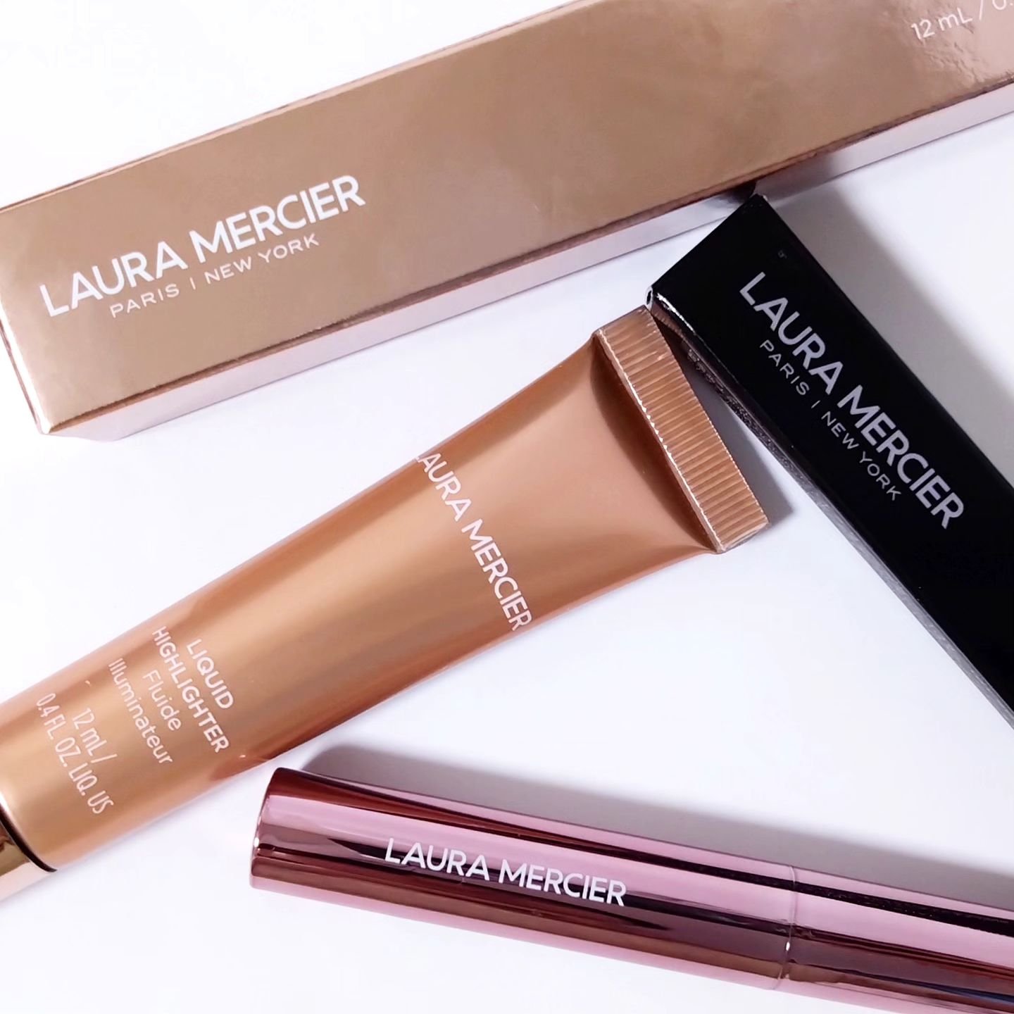 ローズグロウ リキッド イルミネーター/ローラ メルシエ/リキッドハイライトを使ったクチコミ（1枚目）