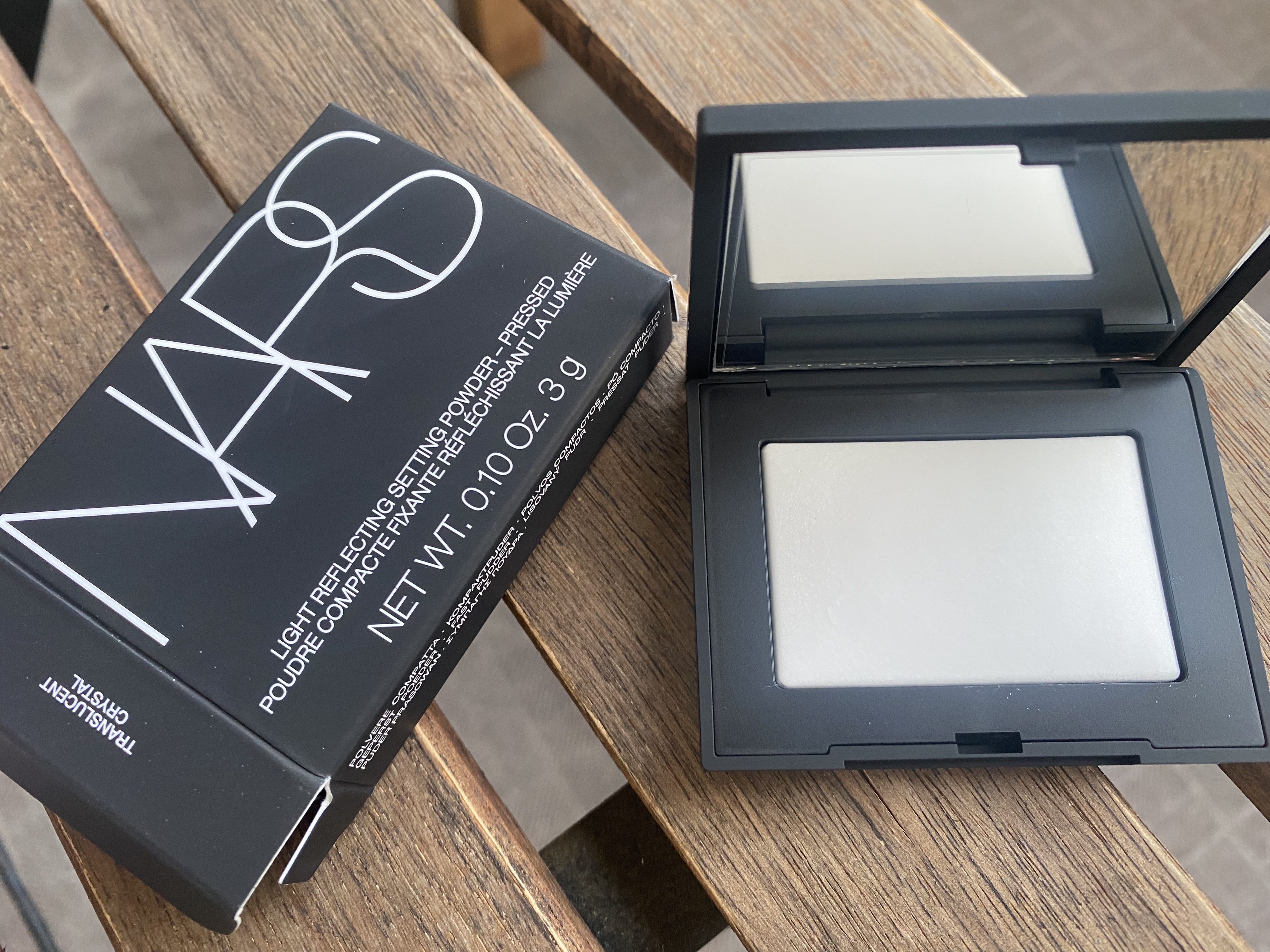 ライトリフレクティングセッティングパウダー　プレスト　N/NARS/プレストパウダーを使ったクチコミ（1枚目）