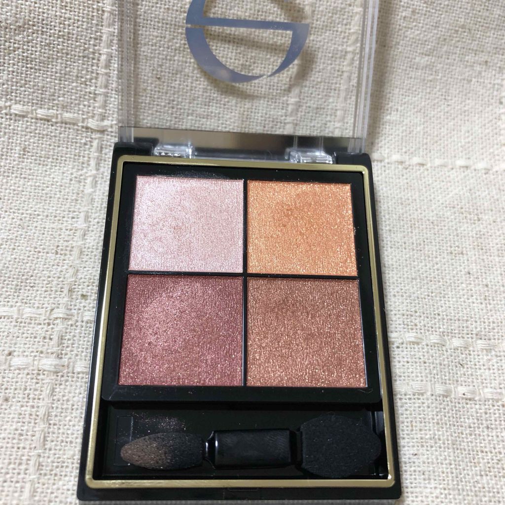 リアルクローズシャドウ/excel/アイシャドウパレットを使ったクチコミ(2枚目)