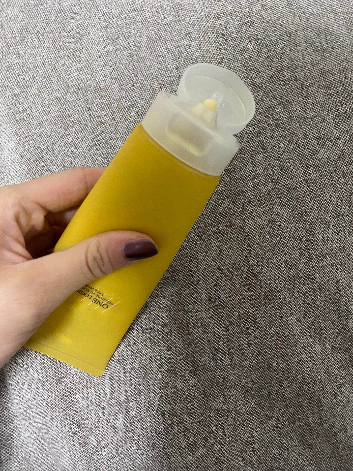 ピールケアVCスクラビングフェイスウォッシュ/ONE LOGIQUE/洗顔フォームを使ったクチコミ(2枚目)