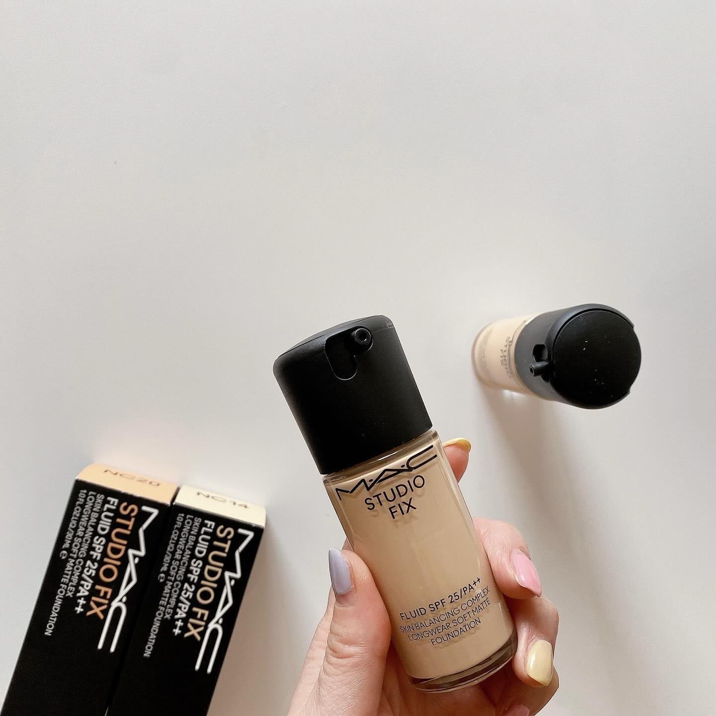 スタジオ フィックス フルイッド SPF 25 NC14/M・A・C/リキッドファンデーションを使ったクチコミ（1枚目）