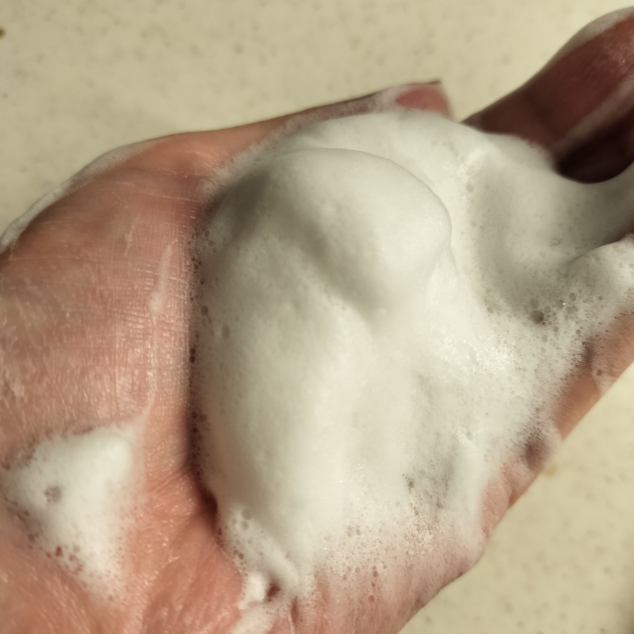 クレンジングリサーチ ソープ AHA＆ピール/クレンジングリサーチ/洗顔石鹸を使ったクチコミ（3枚目）