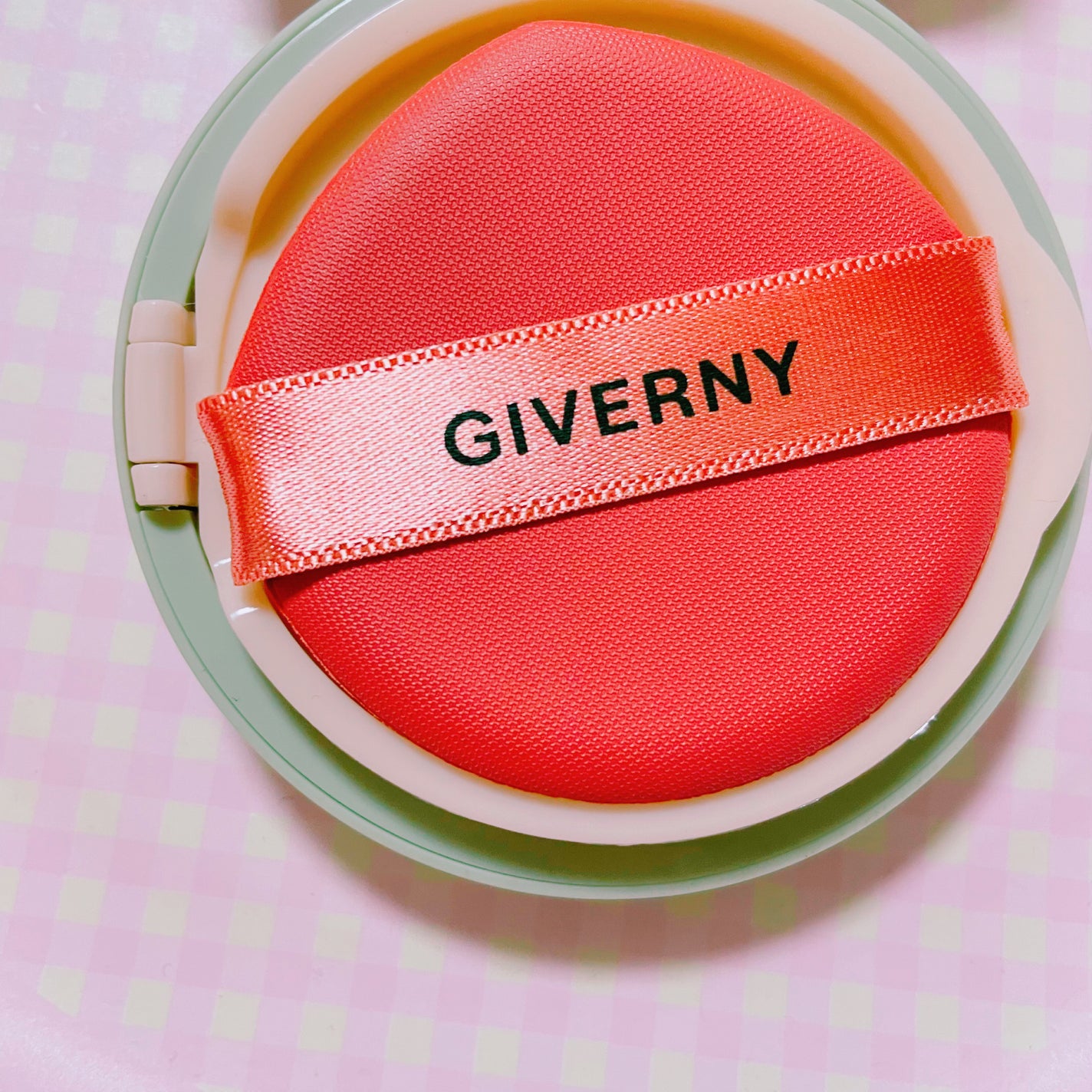 ジヴェルニー 密着カバークッション/GIVERNY/クッションファンデーションを使ったクチコミ(2枚目)