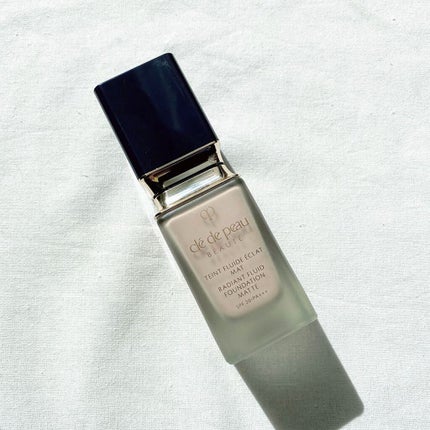 タンフリュイドエクラ マット/クレ・ド・ポー ボーテ/リキッドファンデーションを使ったクチコミ(4枚目)