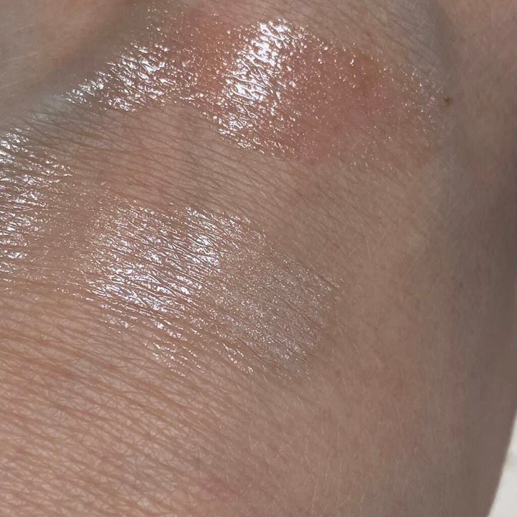 ボーム エサンシエル/CHANEL/スティックハイライトを使ったクチコミ(3枚目)