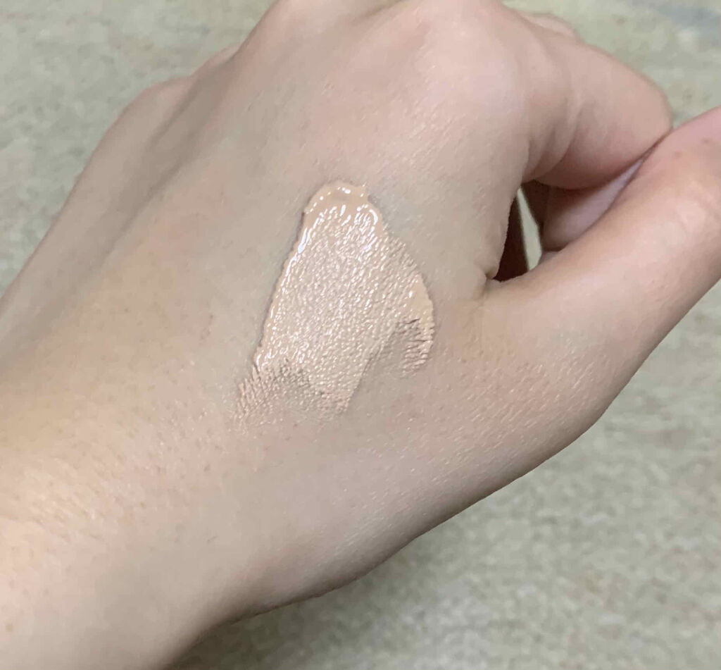 ミネラライジング クリーミーコンシーラー 1.25 クリームラテ/the SAEM/リキッドコンシーラーを使ったクチコミ（2枚目）