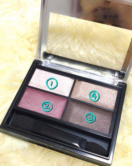 ロイヤルヴィンテージ アイズ/リンメル ロンドン/アイシャドウパレットを使ったクチコミ(2枚目)