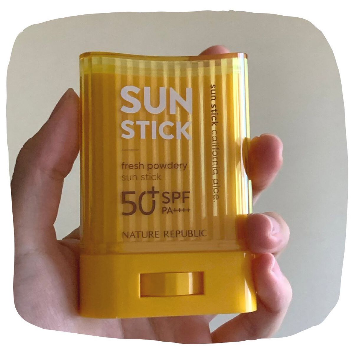 パウダリーUVアロエスティック SPF50+/PA++++/ネイチャーリパブリック/日焼け止めスティックを使ったクチコミ(2枚目)