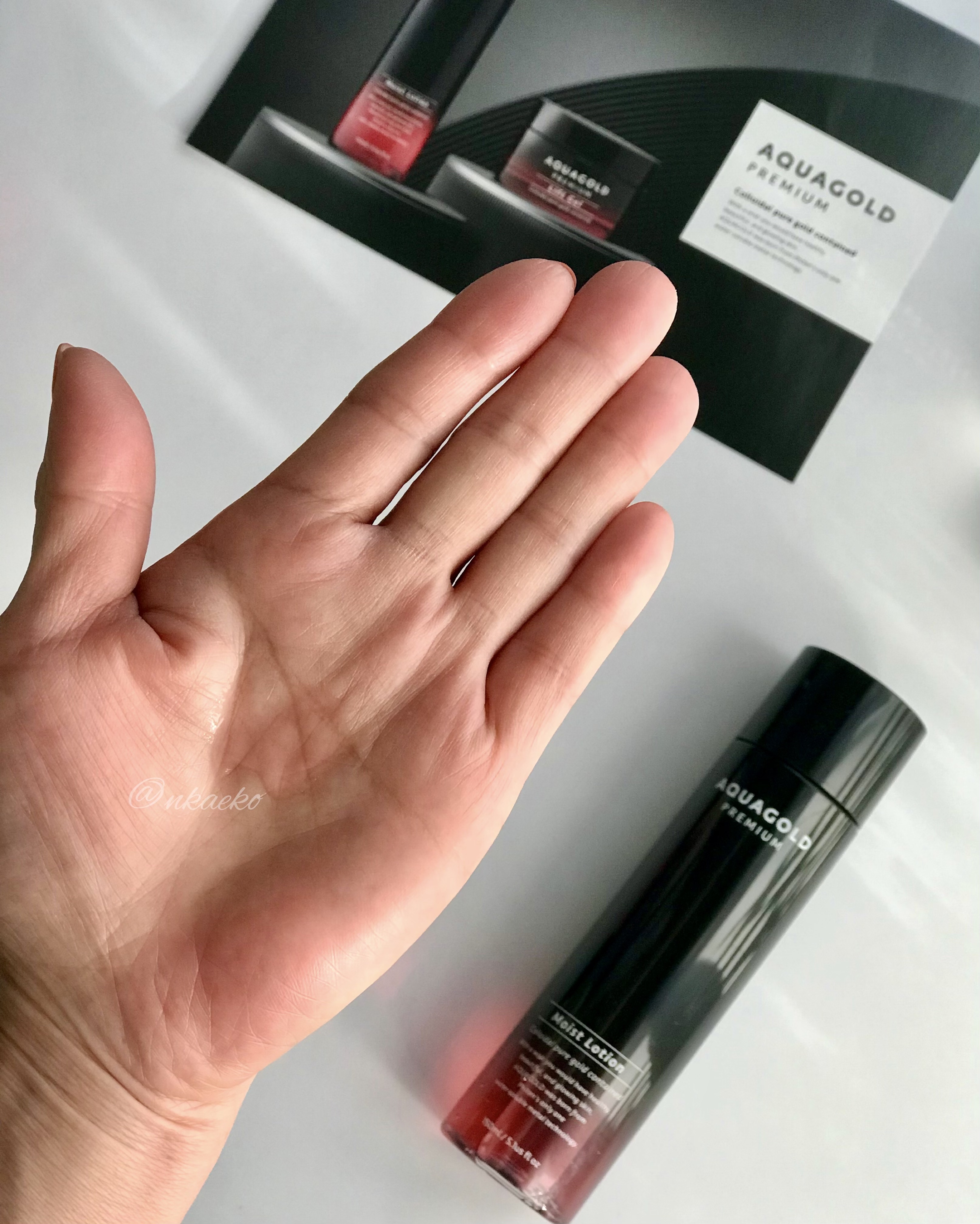 プレミアムモイスチャーローション/アクアゴールド/化粧水を使ったクチコミ（2枚目）