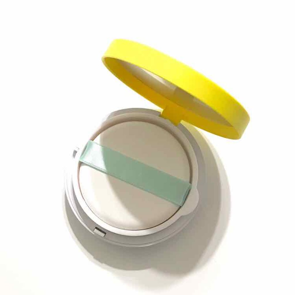 フジコあぶらとりウォーターパウダー/Fujiko/プレストパウダーを使ったクチコミ（3枚目）