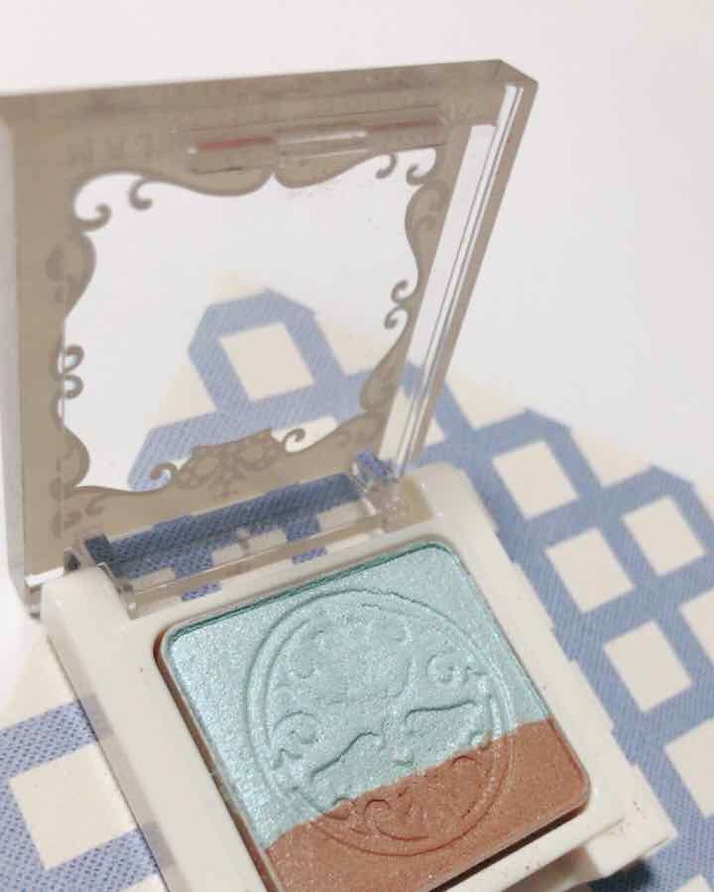 オープンユアアイズ/MAJOLICA MAJORCA/単色アイシャドウを使ったクチコミ(2枚目)