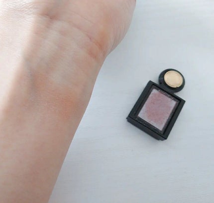 シャドーカスタマイズ/MAJOLICA MAJORCA/単色アイシャドウを使ったクチコミ(3枚目)