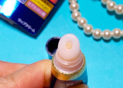 ニベア ロイヤルブルーリップ 濃密美容ケア/ニベア/リップ美容液を使ったクチコミ(4枚目)