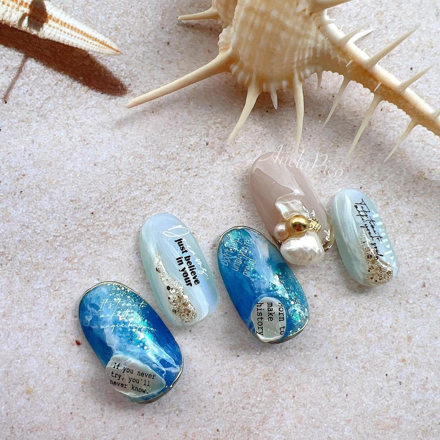 mamico on LIPS 「*アゲコン2022に参加します😋テーマは「リゾートネイル」🌞..」(1枚目)