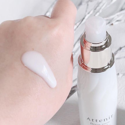 ドレススノー デイエマルジョン【医薬部外品】 /アテニア/乳液を使ったクチコミ(4枚目)