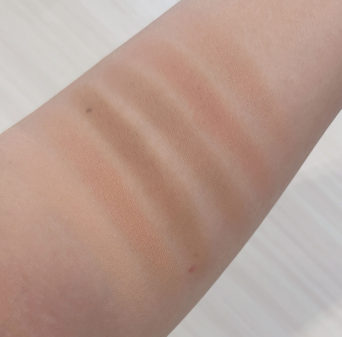 ブラーフィニシュシャドウパレット/Dinto/アイシャドウパレットを使ったクチコミ（3枚目）