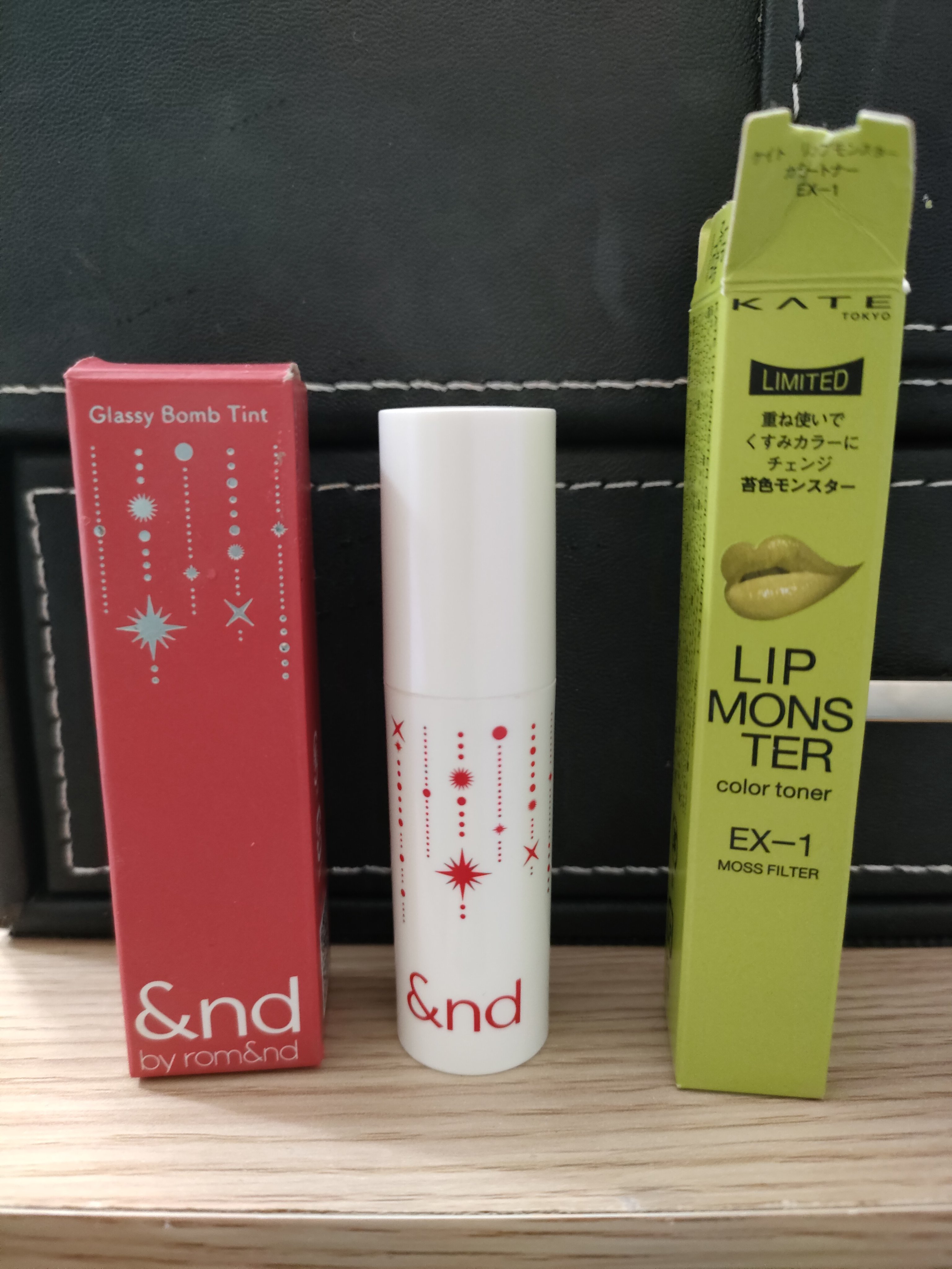 グラッシーボムティント/&nd by rom&nd/リップティントを使ったクチコミ（1枚目）