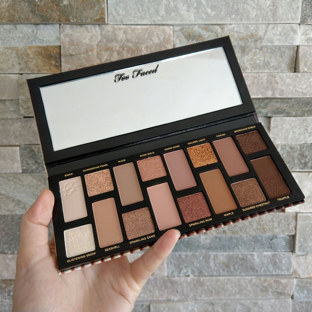 ボーン ディス ウェイ ザ ナチュラル ヌード アイシャドウ パレット/Too Faced/アイシャドウパレットを使ったクチコミ(1枚目)