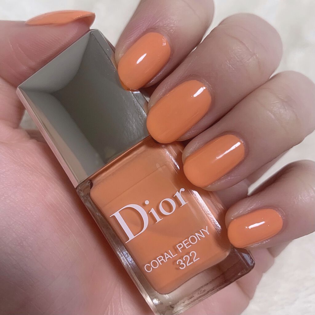 ディオール ヴェルニ 322 コーラル ピオニー（生産終了）/Dior/マニキュアを使ったクチコミ（2枚目）