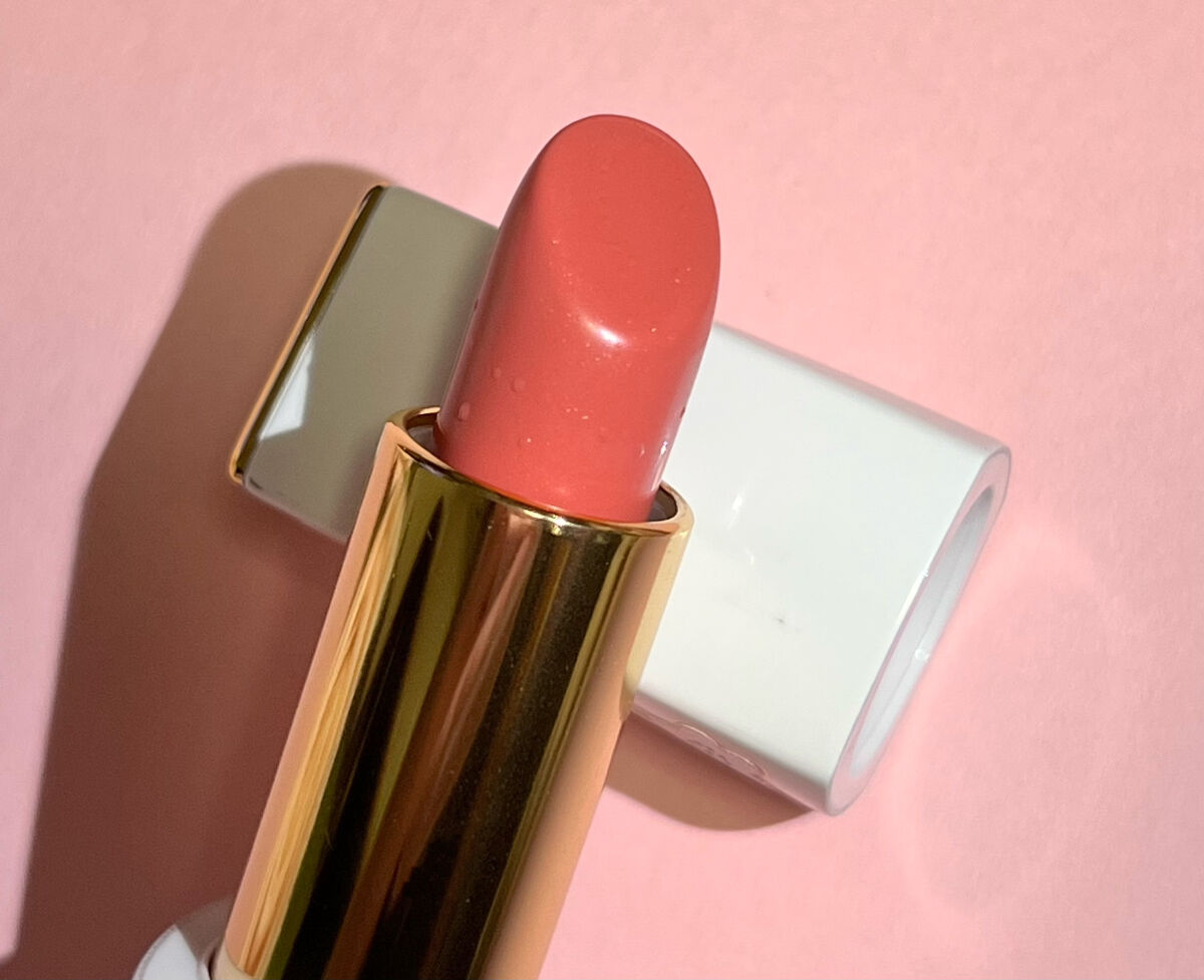 ピュア カラー エンヴィ クリスタル リップスティック 564 クリスタル ベビー(限定)/ESTEE LAUDER/口紅を使ったクチコミ（3枚目）