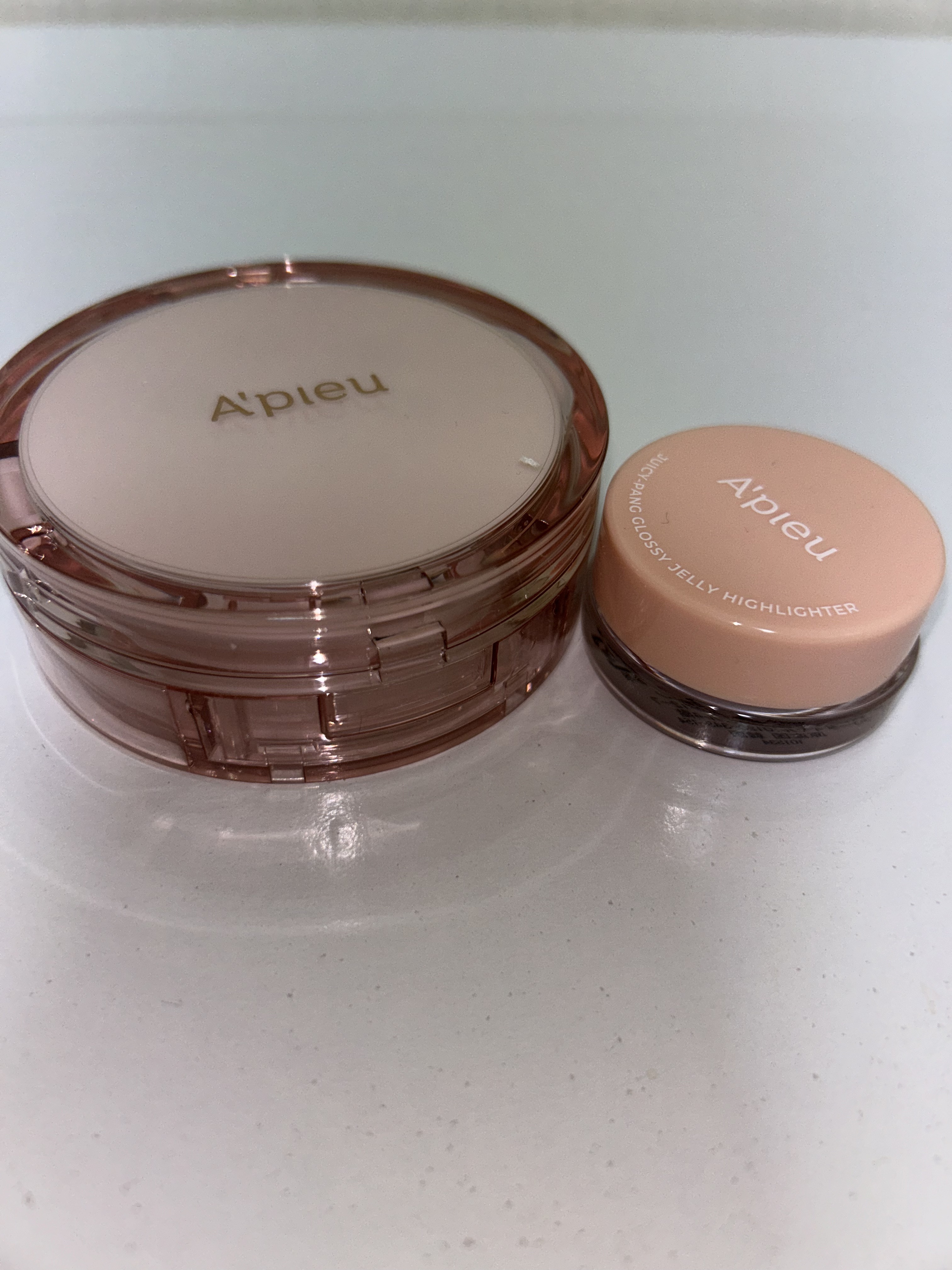 スキンケア ウォーターロッククッション　/A’pieu/クッションファンデーションを使ったクチコミ（1枚目）