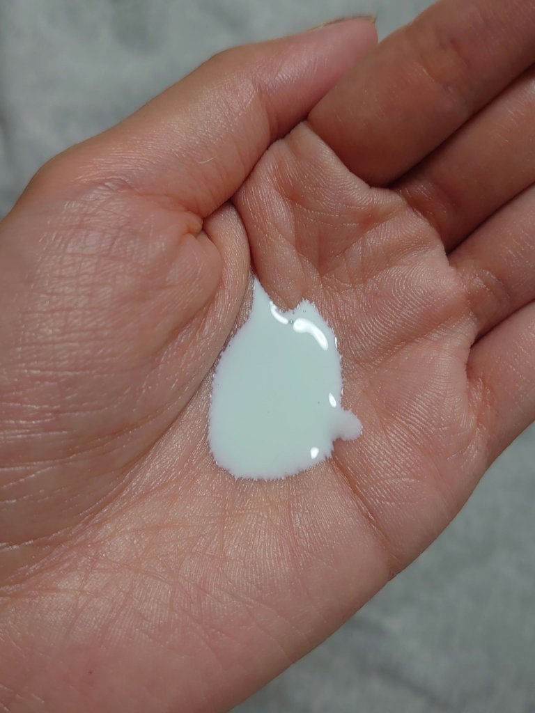 プリマヴィスタ スキンプロテクトベース＜皮脂くずれ防止＞ 超オイリー肌用のクチコミ「プリマヴィスタ　スキンプロテクトベース
＜皮脂くずれ防止＞ 超オイリー肌用


カラー下地を購.....」（2枚目）