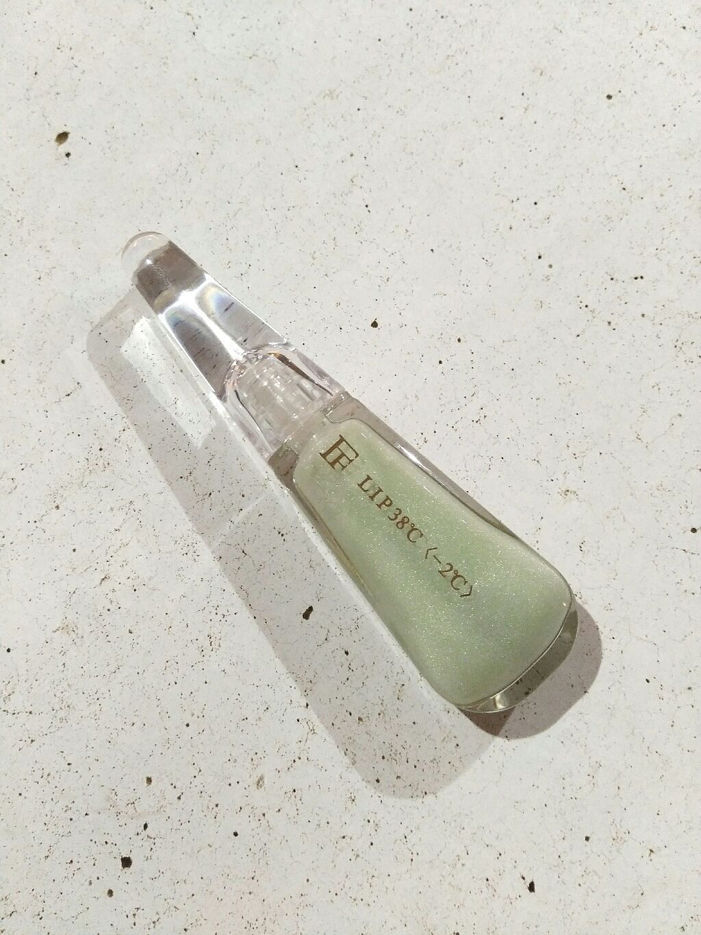 38°C / 99°F リップトリートメント (リップ美容液)/UZU BY FLOWFUSHI/リップケアを使ったクチコミ(1枚目)