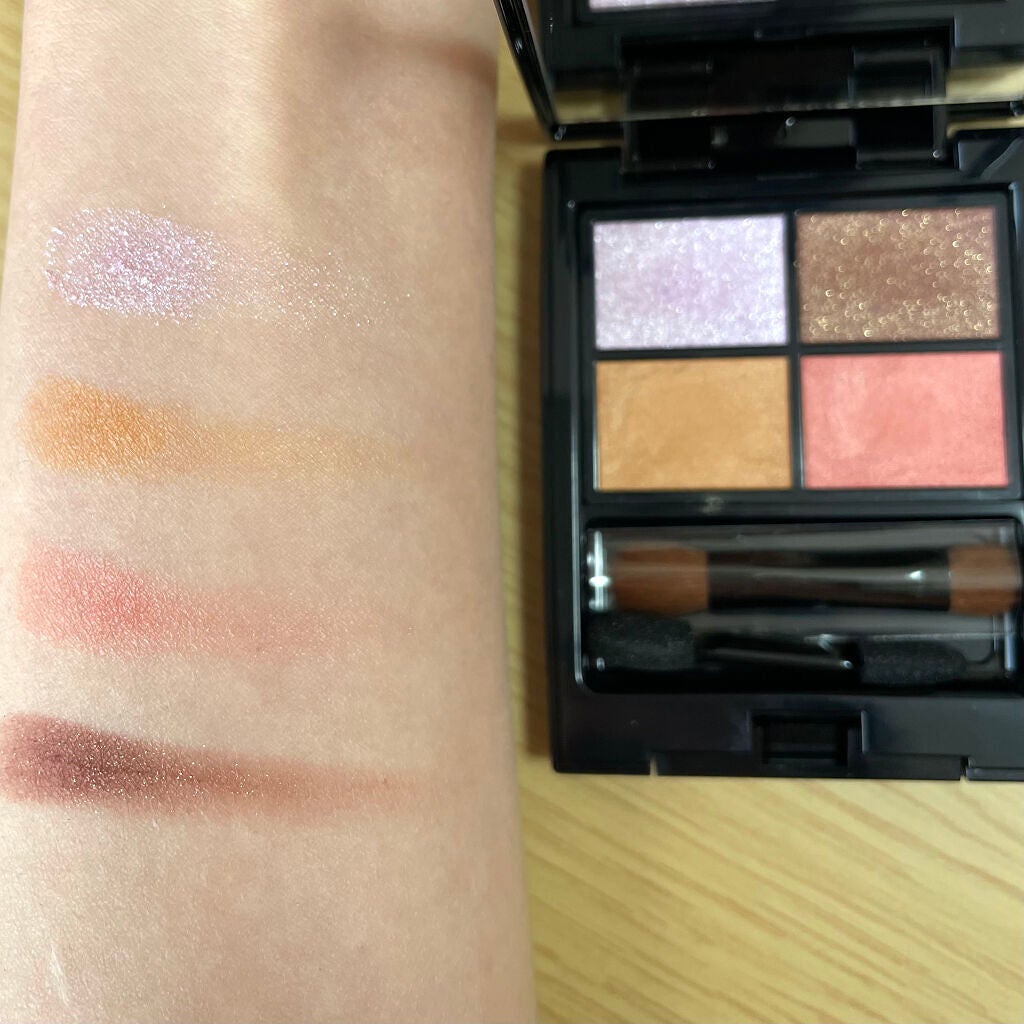 ミネラルクラッシィシャドー/エトヴォス/アイシャドウパレットを使ったクチコミ(3枚目)