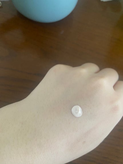 グロウブルーム リキッドハイライター バニラフロスト(Vanilla Frost)/SHEGLAM/リキッドハイライトを使ったクチコミ(3枚目)