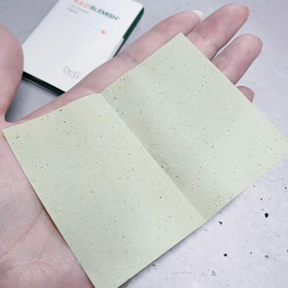 ドクタージー オイルコントロールペーパー/Dr.G/あぶらとり紙を使ったクチコミ(3枚目)