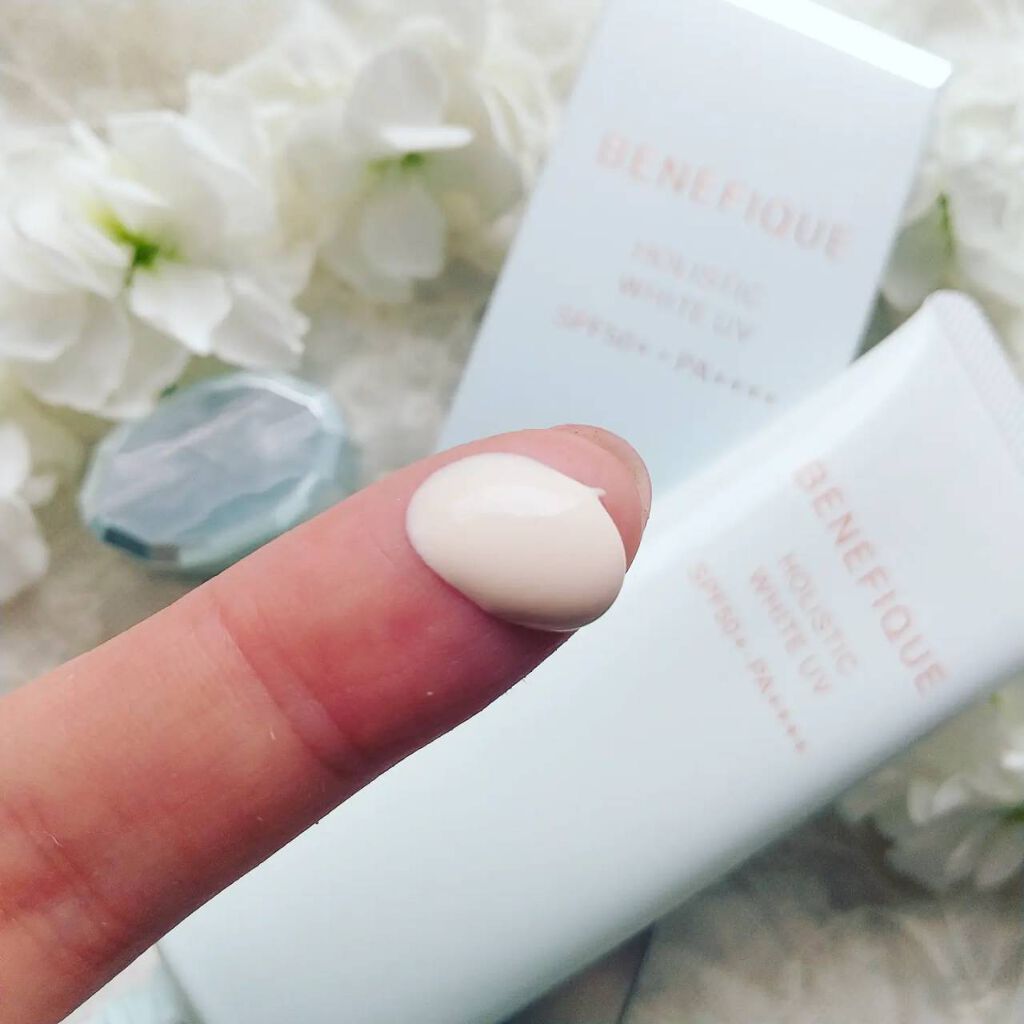 ベネフィーク ホリスティックホワイトUV/BENEFIQUE/日焼け止めスティックを使ったクチコミ（2枚目）