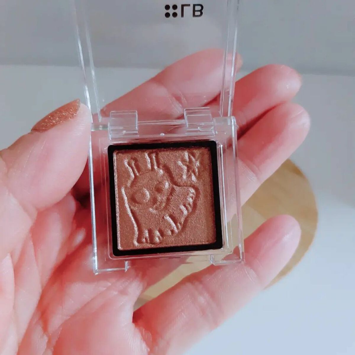 Galaxy Shadow(ギャラクシーシャドウ)/LB/単色アイシャドウを使ったクチコミ(2枚目)