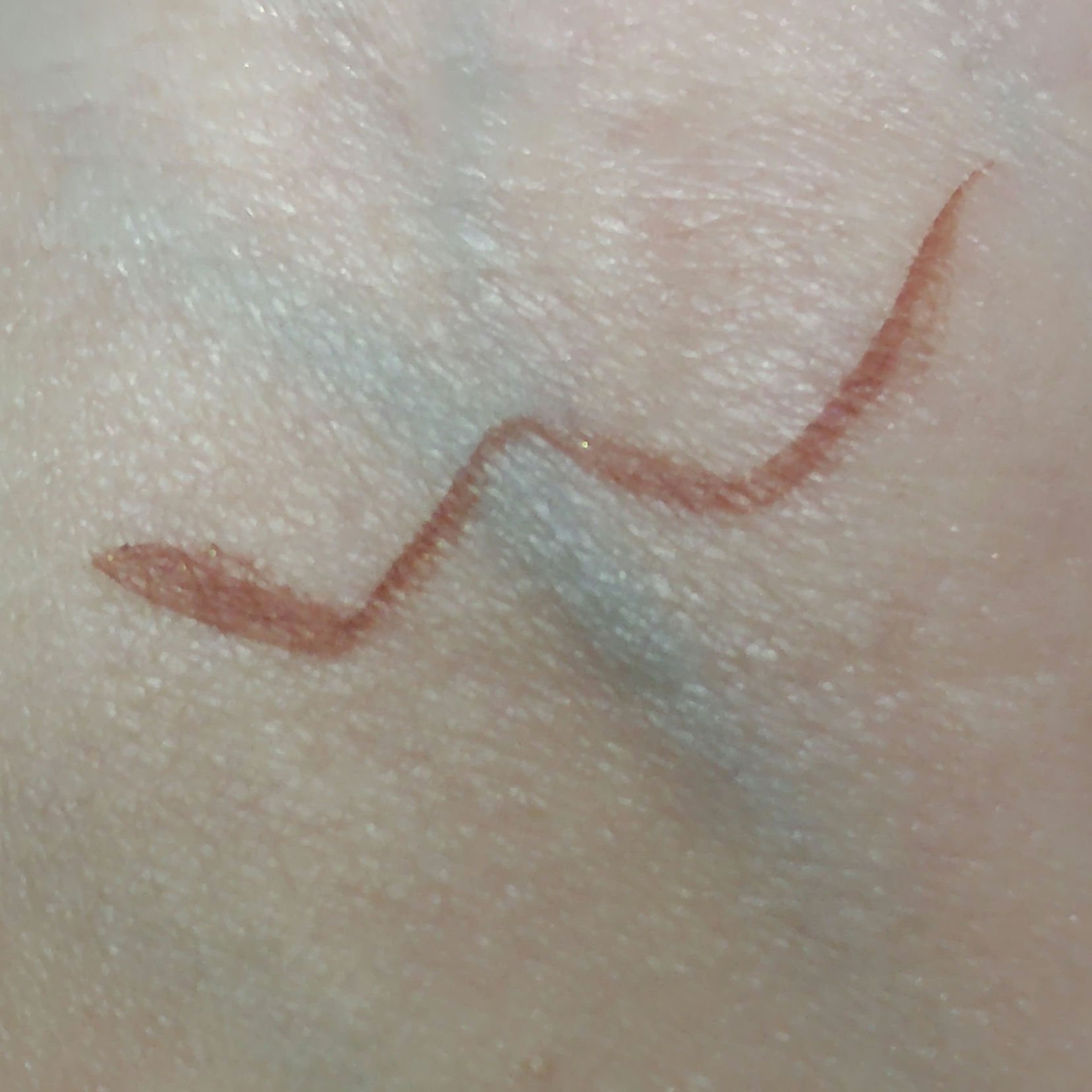 シルキーリキッドアイライナーWP/D-UP/リキッドアイライナーを使ったクチコミ（3枚目）