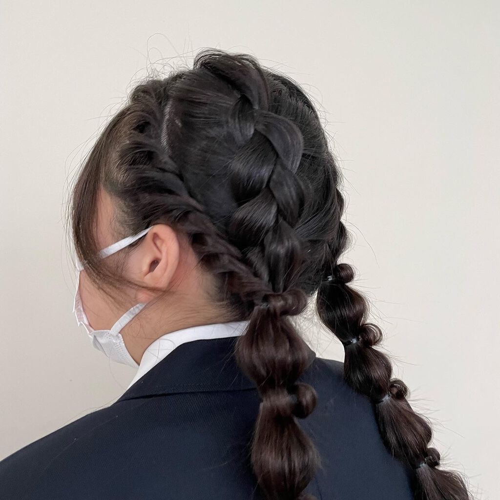 あこ on LIPS 「雨の日のイベントでも絶対に崩さないアレンジ🌀是非真似してみてく..」(4枚目)