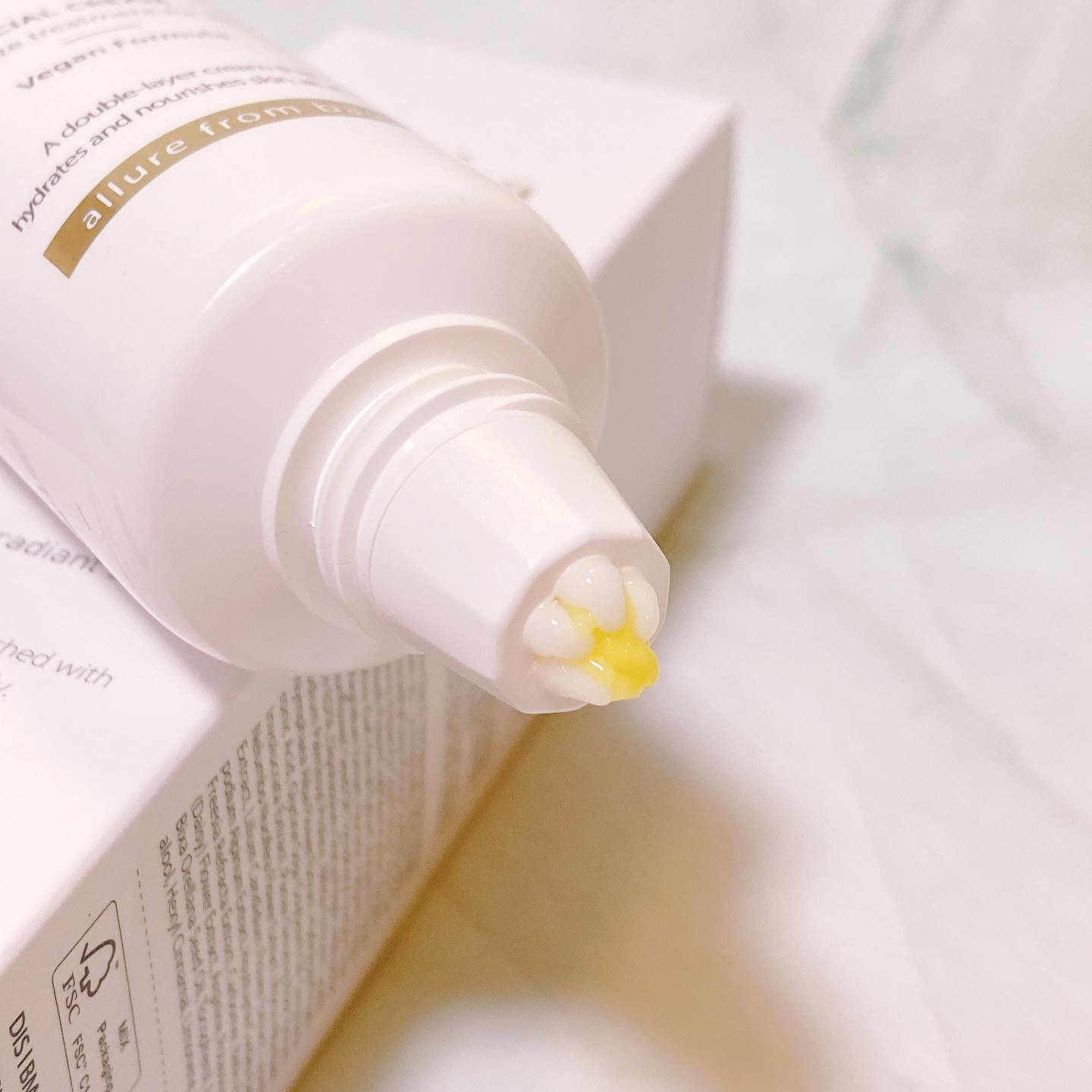 ホワイトトリュフダブルモイスチャークリーム/ダルバ/フェイスクリームを使ったクチコミ（3枚目）