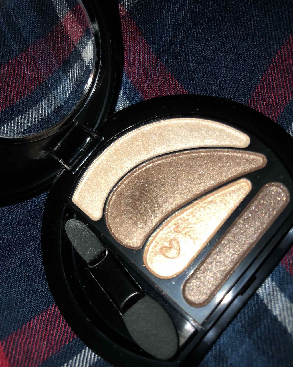 ビッグアイ シャドウ/MAYBELLINE NEW YORK/アイシャドウパレットを使ったクチコミ（2枚目）